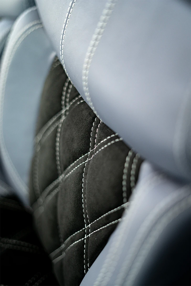 Robinson R66 Custom Leather Interior Seats |Gray/Alcantara Suede|