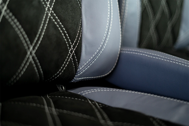 Robinson R66 Custom Leather Interior Seats |Gray/Alcantara Suede|