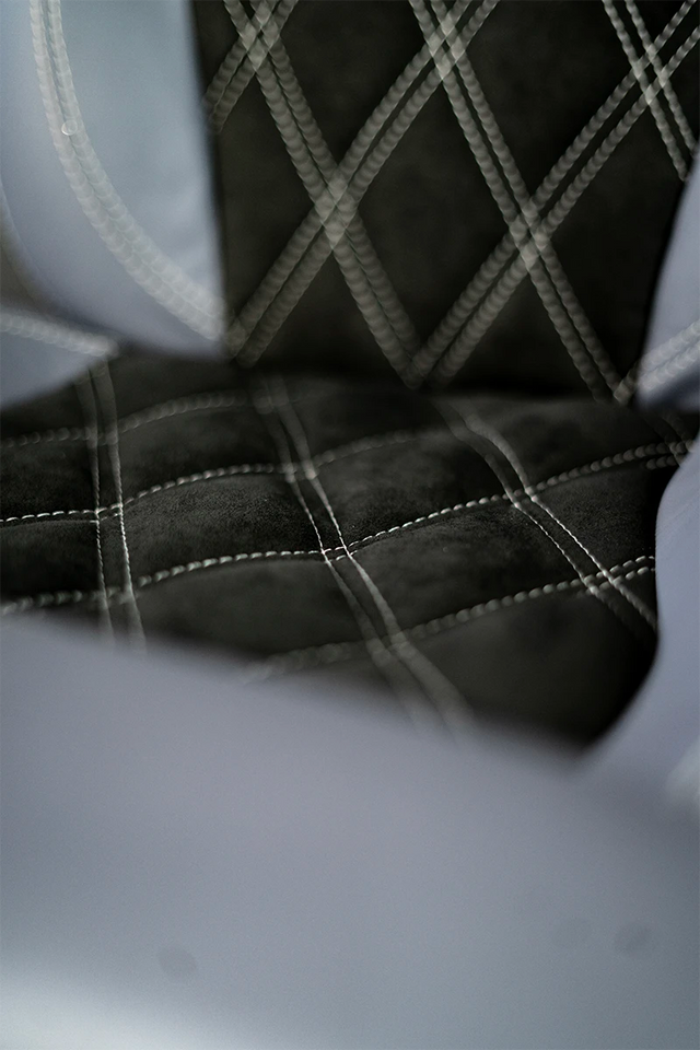 Robinson R66 Custom Leather Interior Seats |Gray/Alcantara Suede|
